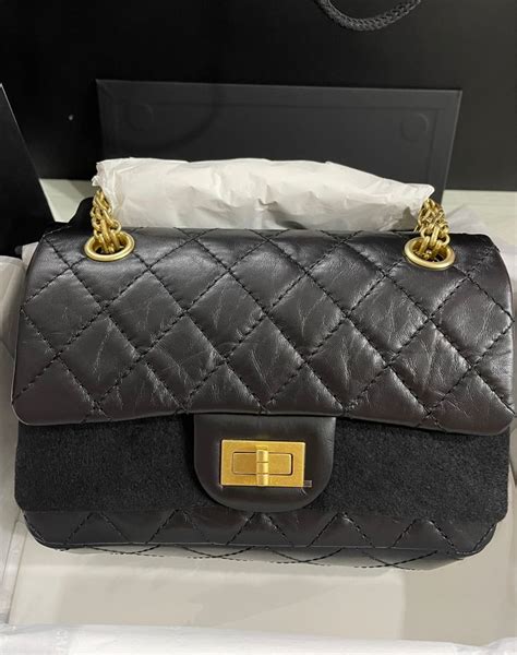 chanel 2.55 mini reissue